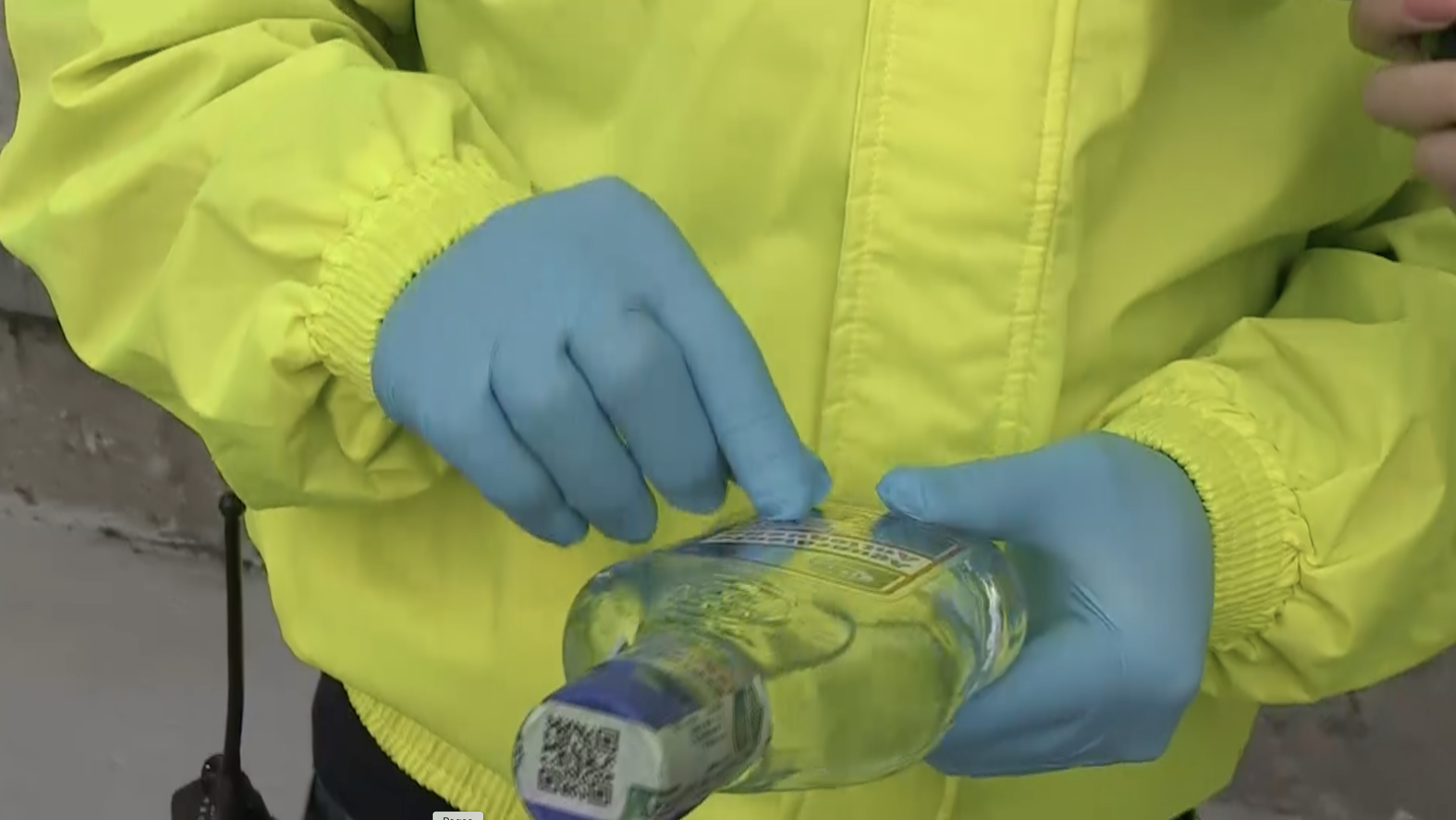 En-lo-recorrido-del-año,-se-han-decomisado-2.321-botellas-de-licor-falsificado,-principalmente-en-las-localidades-de-mártires,-santafe-y-San-cristobal policía-decomisa-licor-adulterado-en-bogotá