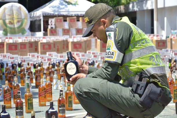 Incrementa-lucha-en-contra-del-comercio-ilicito-de-licores-y-cigarrillos Incrementa-lucha-en-contra-del-comercio-ilicito-de-licores-y-cigarrillos