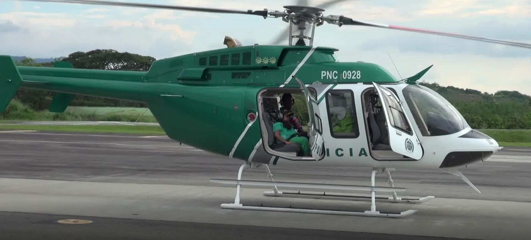 Marlyn-huesos de cristal-Policia Nacional-cumplir sueños-infancia y adolecencia-Tulua-Valle