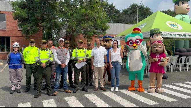 En el departamento del Valle del Cauca, la Policía implementa medidas de control y prevención durante el plan retorno de San Pedro y San Pablo