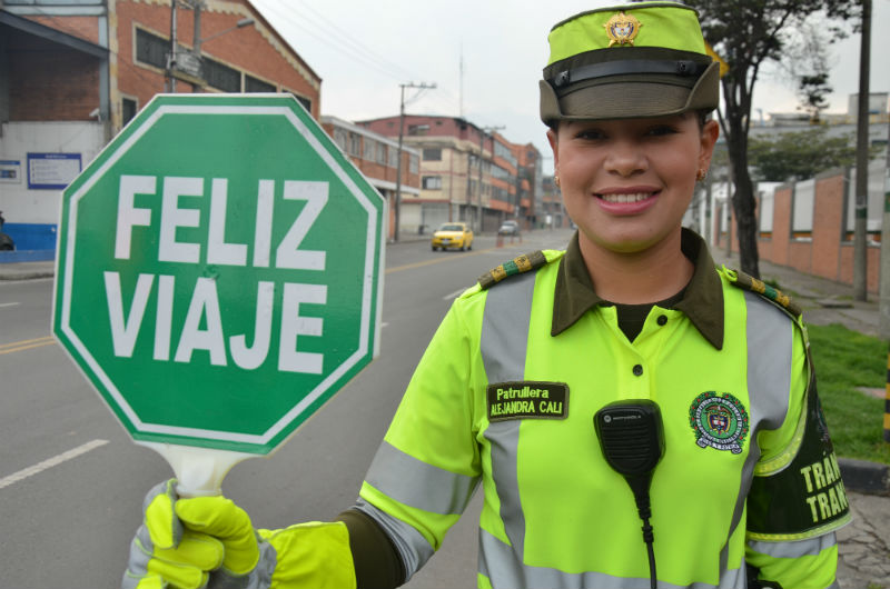  policia-colombia-transito-controles-vias-fin-de-ano