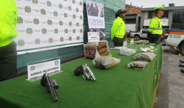 policia-incautacion-armas-cundinamarca
