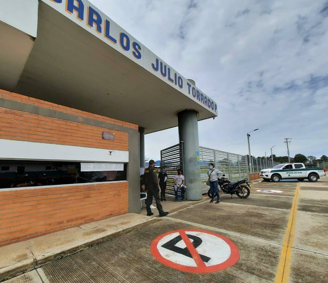 en_abrego_fortalecemos_la_seguridad_y_convivencia_ciudadana_a_traves_de_labores_de_patrullaje_y_campanas_educativas_2.jpg