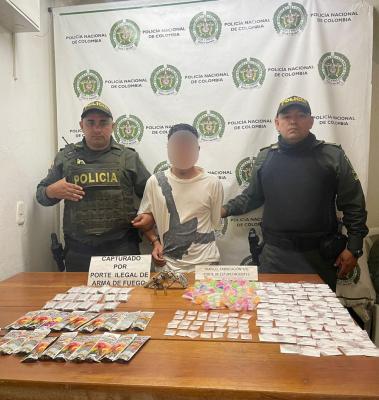 Policias Custodian Capturado 