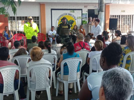 tu policia y tu