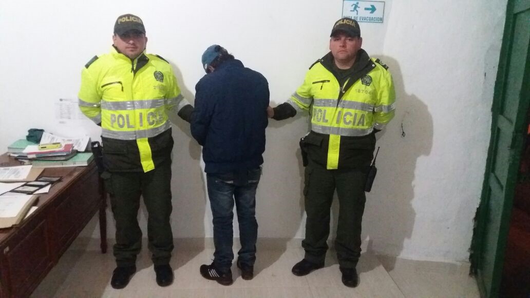 policia-realiza-recuperacion-4-ovinos