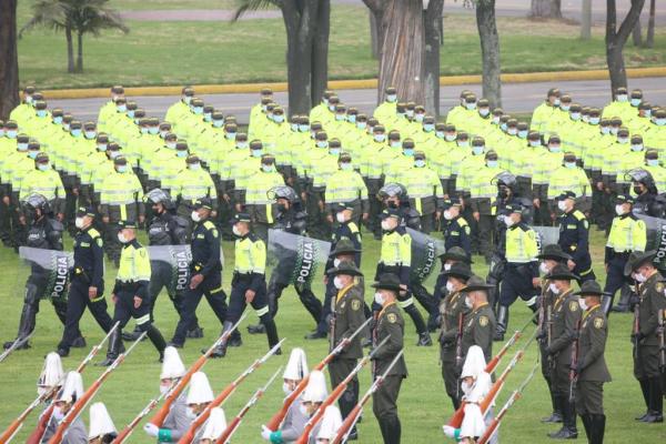 1.000 policías para la seguridad de Bogotá