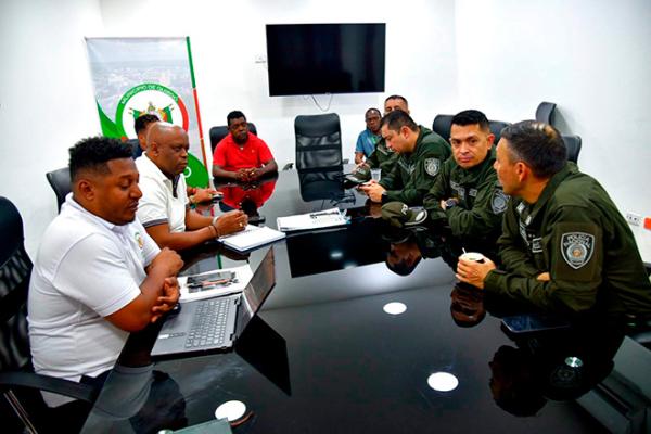 Reunión entidades gubernamentales 