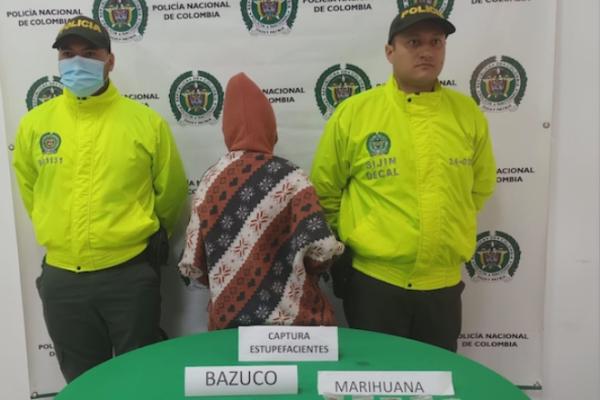 Una presunta expendedora de estupefacientes fue capturada en diligencia de registro y allanamiento en Pácora