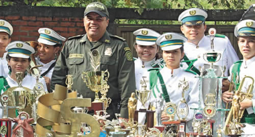 padre_banda_meval