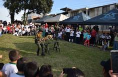 Conozca-los-tres-pilares-de-la-Policía-Nacional-de-Colombia Una-policía-para-la-gente-que-se-transforma-para-servir- mejor-y-que-piensa-en-sus-policías