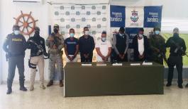 En acciones contra los grupos armados y organizados capturamos 05 personas en Bahía Solano y Juradó. En acciones contra los grupos armados y organizados capturamos 05 personas en Bahía Solano y Juradó.