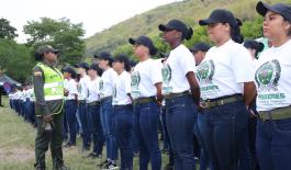Auxiliares-de-policía-femeninas-en-Cali Primeras-mujeres-auxiliares-en-Cali