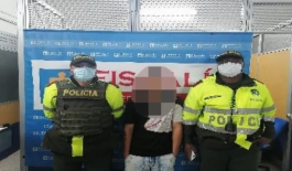 Fue dejado a disposición de la Fiscalía General de la Nación Capturado en flagrancia hombre de 31 años de edad, por los delitos de lesiones personales y hurto