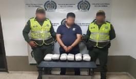 Capturado portando mas de 6000 gramos de cocaina Capturado portando mas de 6000 gramos de cocaina