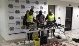 Capturado por el delito de tráfico de armas y municiones Capturado por el delito de tráfico de armas y municiones