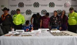 estupefacientes, dinero en efectivo, grameras fueron incautados en el procedimiento seis capturados mediante diligencia de allanamiento