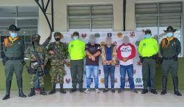Grupo especial de carabineros de la policía Nacional realizó el operativo Capturados por desplazamiento forzado y secuestro