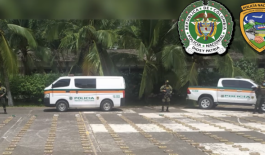 En Urabá Policía de carreteras logró la incautación de 800 kilos de clorhidrato de cocaína El alcaloide fue hallado al interior de un vehículo tipo camión modalidad caleta