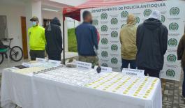 y manejar la contabilidad de las rentas crimínales en el municipio encargado de coordinar el microtráfico