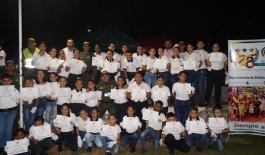 El objetivo principal de este programa es formar ciudadanos para mantener y promover comunidades más seguras y en paz. Graduamos líderes comunitarios como promotores de seguridad y convivencia en el Guaviare