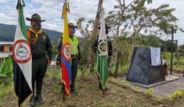 En un acto solemne recordamos la memoria de nuestros héroes caídos en la vereda la “M” En un acto solemne recordamos la memoria de nuestro héroes caídos en la vereda la “M”