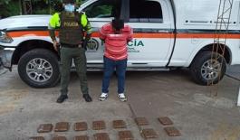 Contundentes operativos contra el narcotráfico en el Cesar 1 personas capturada-policías custodiando-alucinógenos incautados