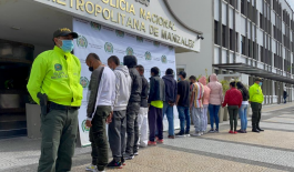 las capturas se llevaron a cabo en los barrios Persia, la Isabela, Eucaliptos y Gonzales, mediante siete diligencias de allanamiento Operación ‘La Sierra’ permite la captura de cuatro mujeres y nueve hombres por tráfico de estupefacientes y concierto para delinquir