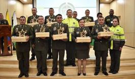 PERSONAJES-2019-METUN RECONOCIMIENTO-POLICIAS