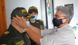 con el grado de Teniente Coronel