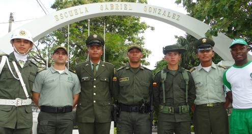 Escuela Gabriel Gonzalez Policia Nacional