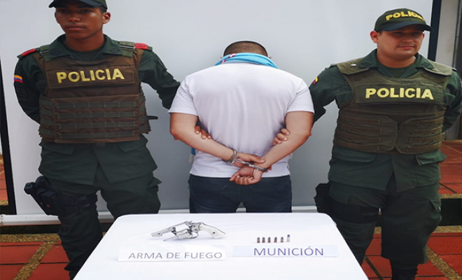Capturado un sujeto por porte ilegal de armas de fuego | Policía Nacional  de Colombia