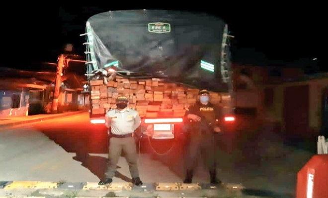 Continuamos los controles para frenar la tala de árboles y el tráfico ilegal de madera Continuamos los controles para frenar la tala de árboles y el tráfico ilegal de madera