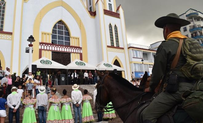 La misión carabinera del café llegó a Santa Rosa de Cabal | Policía  Nacional de Colombia