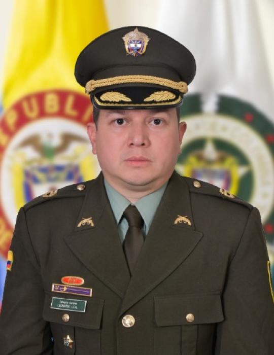 V&iacute;ctor Leonardo Leal Carre&ntilde;o